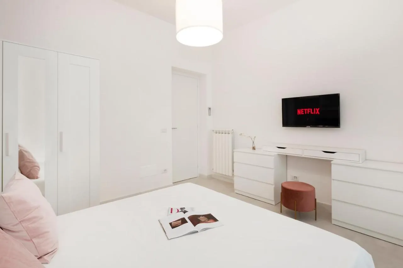 Apartament White Flat Santa Croce Rzym
